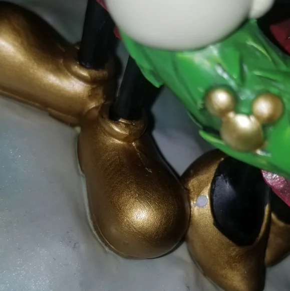 Disney Store Mickey and Minnie Wreath Stocking Holder and Stocking - Picture 10 of 14